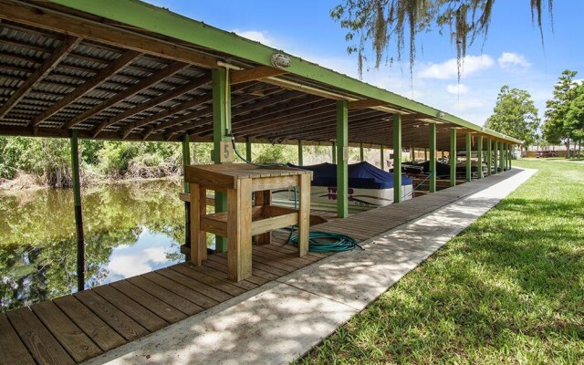 Lake House #17