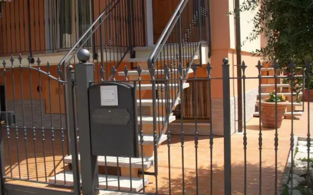 Stanza Privata Alle Porte di Pesaro