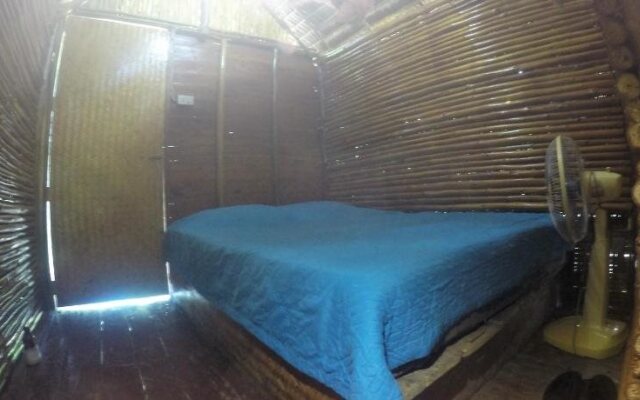 Easy Huts