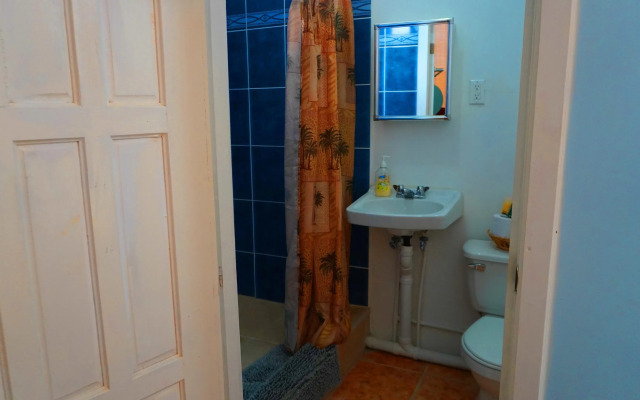 See Belize Sea View BAY Studio