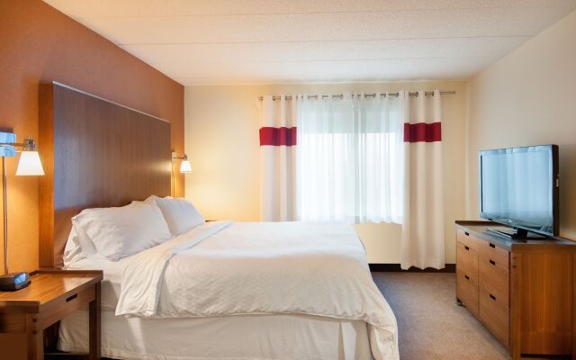 Four Points by Sheraton Columbus-Polaris