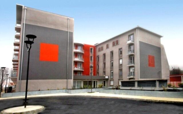 Park & Suites Confort Toulouse LHers