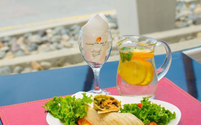 Hotel Costanera del Sur