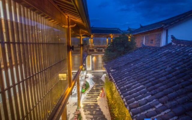Lijiang Wuhua Review Free Designer.dream.youyin aesthetics.pool.meisu (Lijiang Ancient City Center)