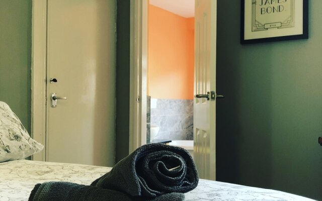 Esmond Rooms