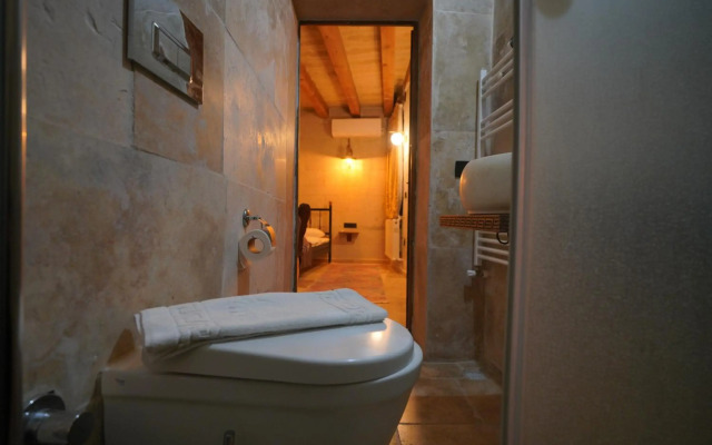 View Cave Hotel