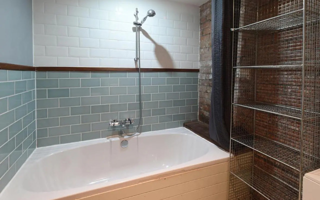 Mason Street Apartment Sleeps 16