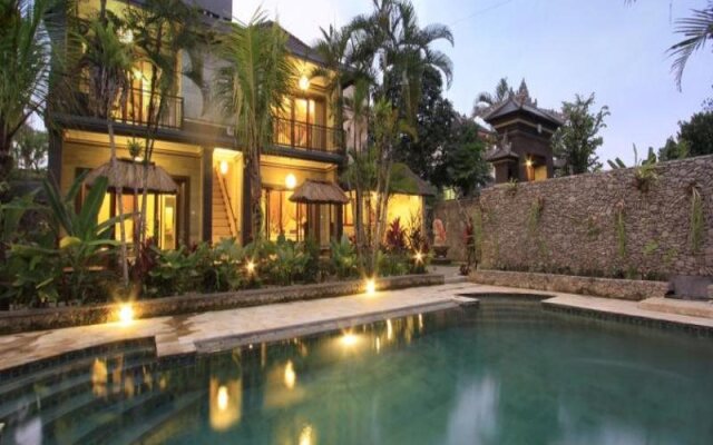Pekak Mangku Guest House