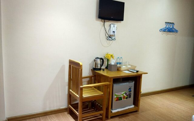 Thiri Mingalar Hotel