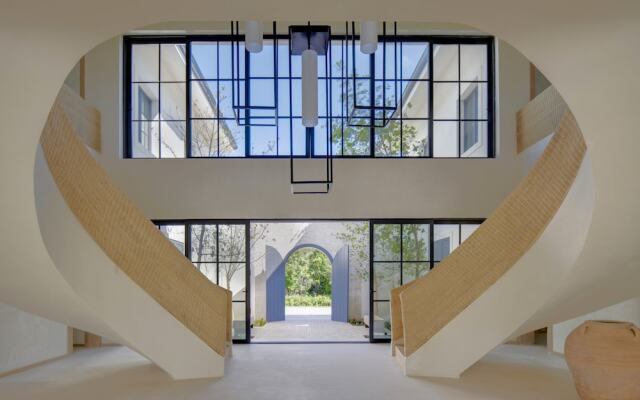 Villa Escondida by Lumina