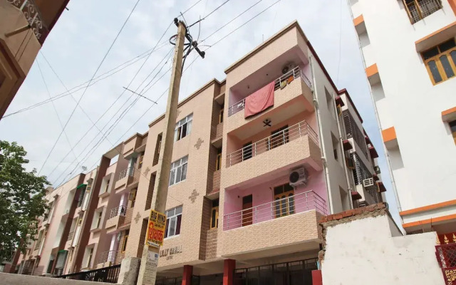 Vibrant Guest House by OYO Rooms