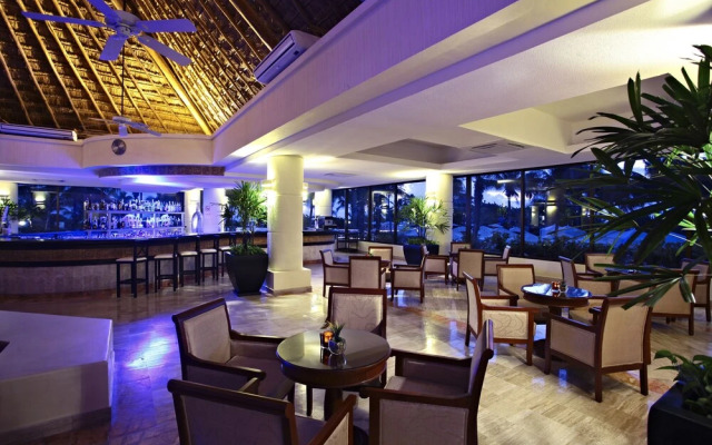Terrazas Apartments by Bahia Principe