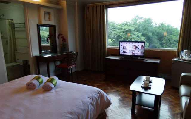 The Corporate Inn Hotel