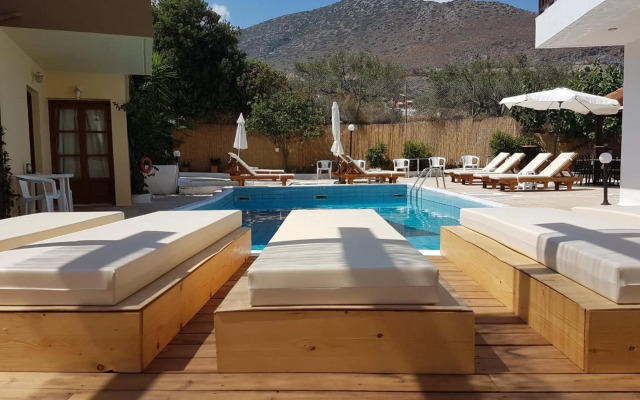 Sirocco Apartments