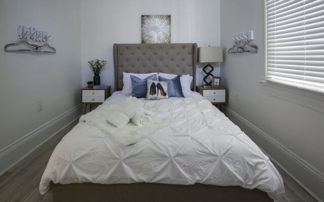 Best Location 7BR Next to FR Quarter! By YouRent