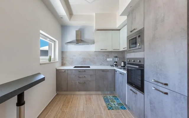 2055 Villa San Teodoro