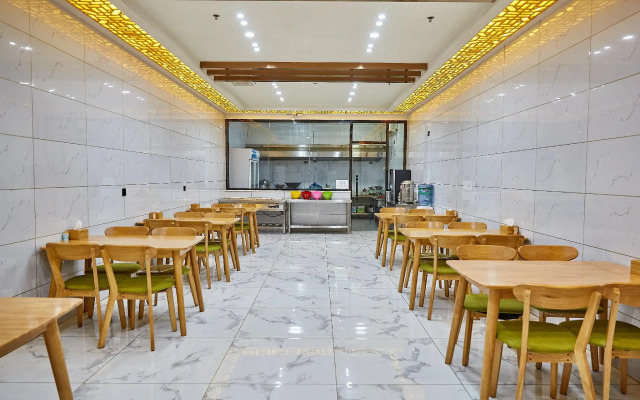 Elan Inn Langfang Xianghe Furniture Mall