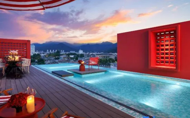 Z Hotel | Sky Secret VISTA (Mangshi Tree-wrapped Pagoda Scenic Spot) – Pool – Dehong