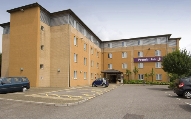 Premier Inn Croydon West (Purley A23)