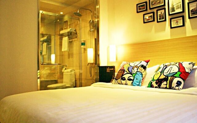 Chengdu Rongcheng Holiday Hotel