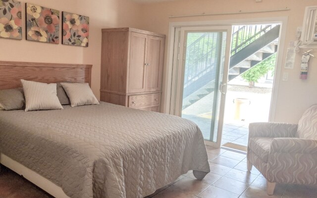 Desert Surfside Waterfront Accommodations