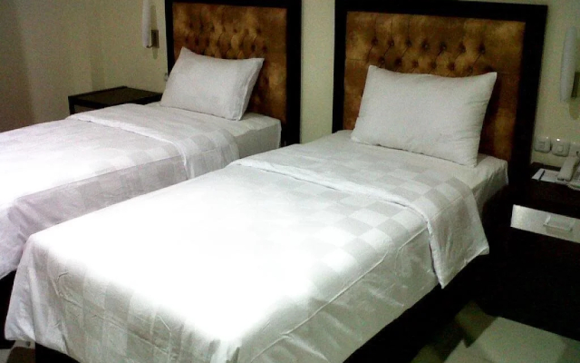 Hotel Metta Star Waena