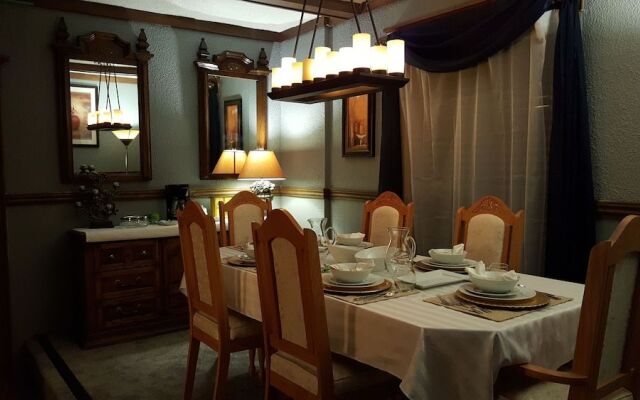 Li-Li Bed & Breakfast