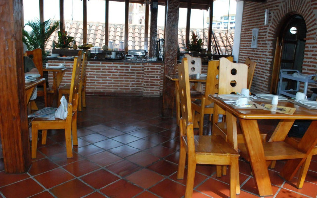 Hotel Don Pedro de Heredia