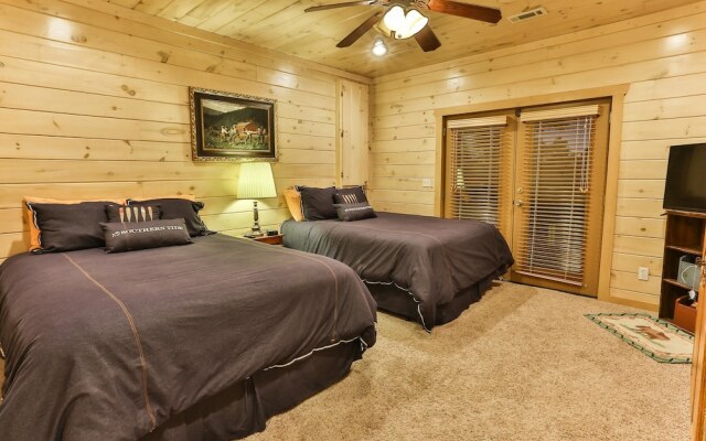 Eagles Breeze Nevaeh Cabin Rentals