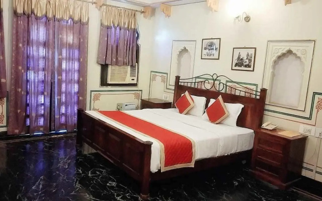 Hotel Sajjan Niwas
