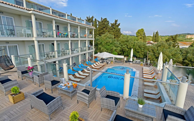 Palapart Gikas Suites And Studios