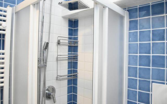 Beach-front boutique apartment Lido 113