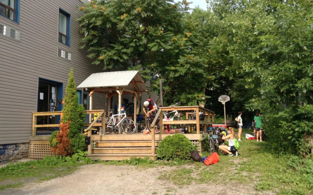 Hostelling International Niagara Falls