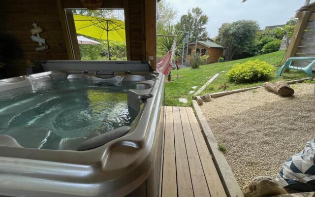 La Wodapalousa, Surf & Crossfit Guesthouse, 800m from Beach