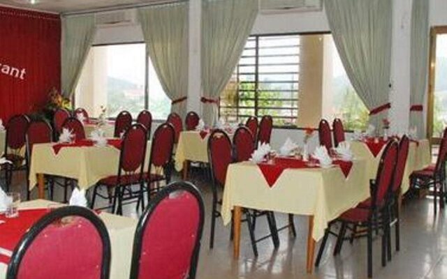 Ngu Binh Hue Hotel