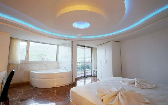 Arikanda Hotel 2