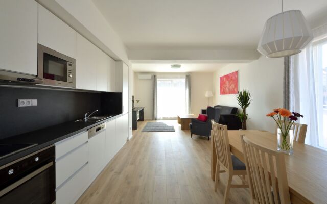Downtown Suites Belohorska