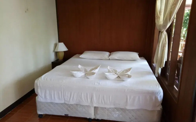 Haad Yao Sunset Bungalow