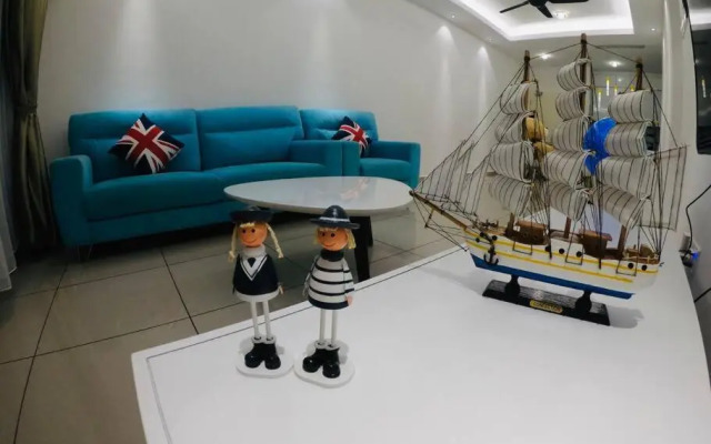 Puchong, Old Klang Road,8pax, Midvalley Pavilion 2