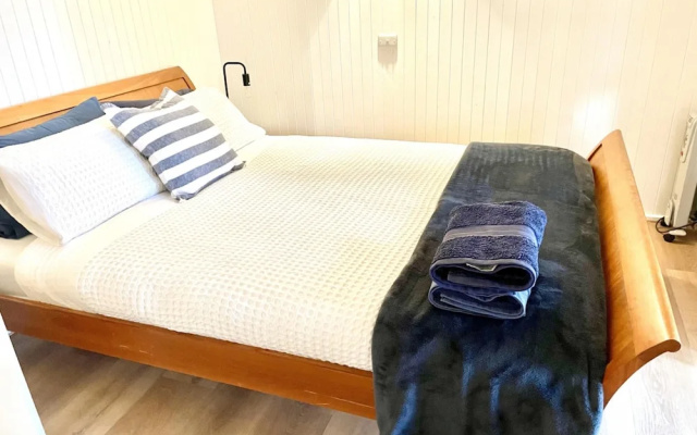 Groovy Log House Lorne Ocean View Log House Pet Friendly Freshly Renovated – Guest Rooms – Lorne