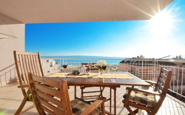 Lilly - spacious 3 bedroom apartment