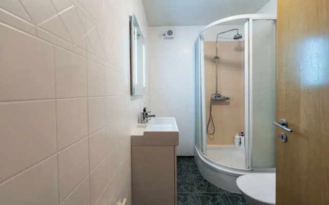 Hafnarstræti 100, Downtown Apartment