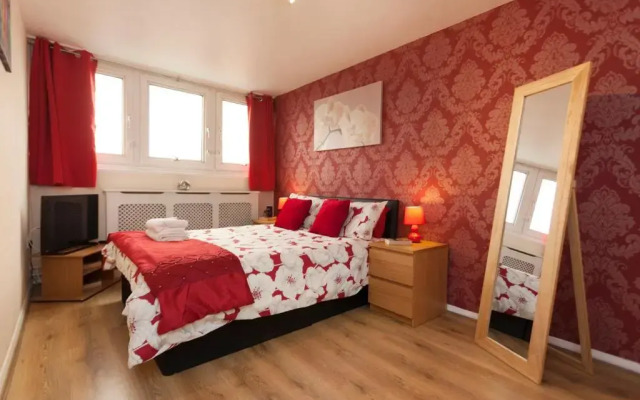 Victoria Centre Apartments & Annexe