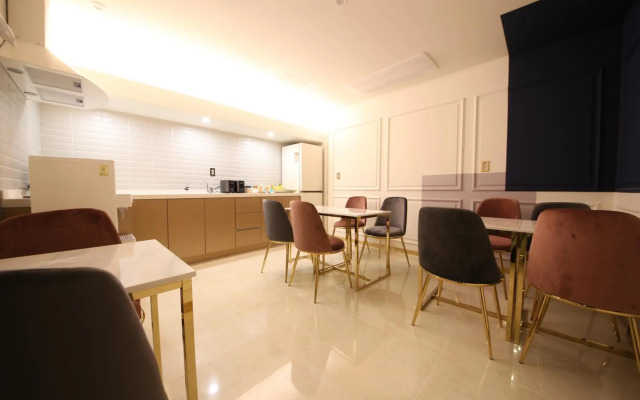 Den Basta Hotel