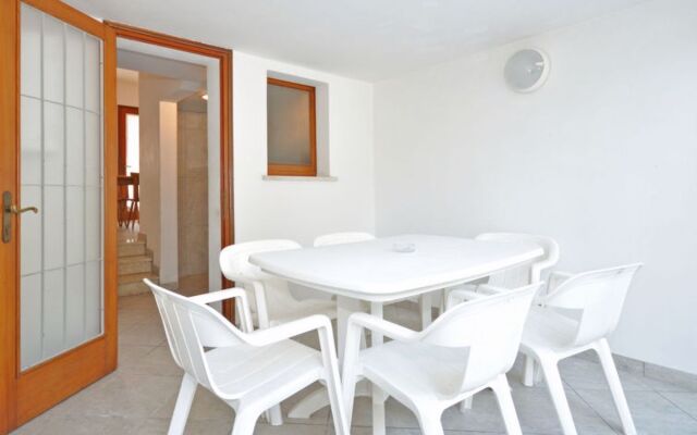 Villaggio Delfino (BIB175)