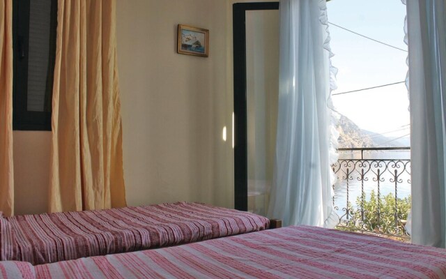 Awesome Home in Loutra Aidipsou With 4 Bedrooms