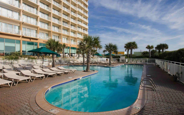 Courtyard Carolina Beach Oceanfront