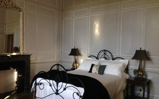 Chateau Pont Jarno B&B