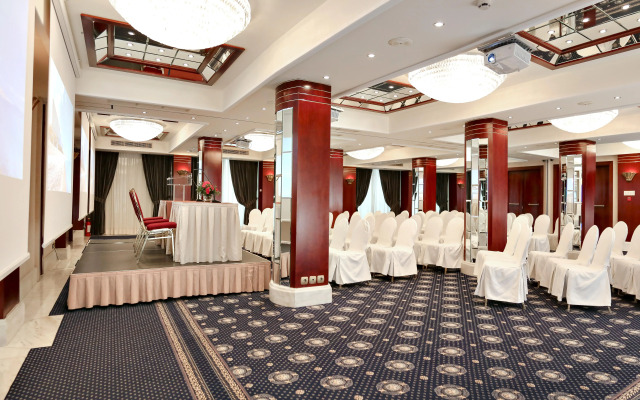 Hotel Mediterranean
