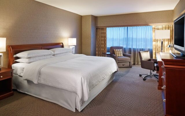 Sheraton Detroit Novi Hotel
